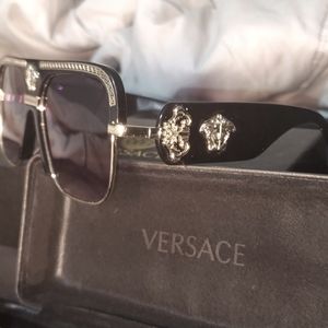 Versace Sun Glasses